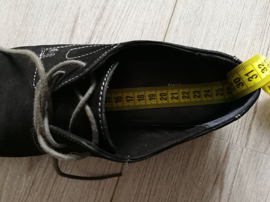 Buty młodzieżowe 38 - komunijne
