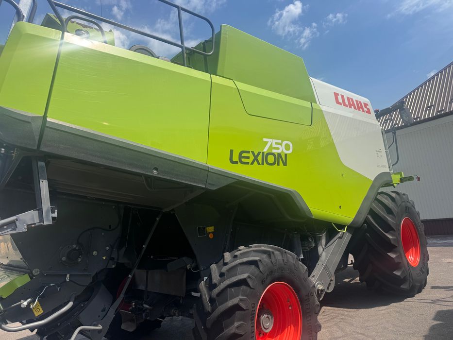 Продам комбайн Claas Lexion 750 2013 року