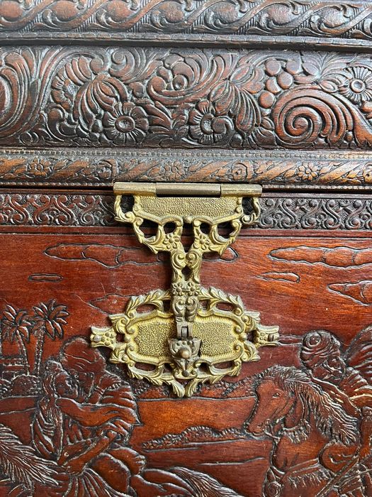 Arca madeira canfora