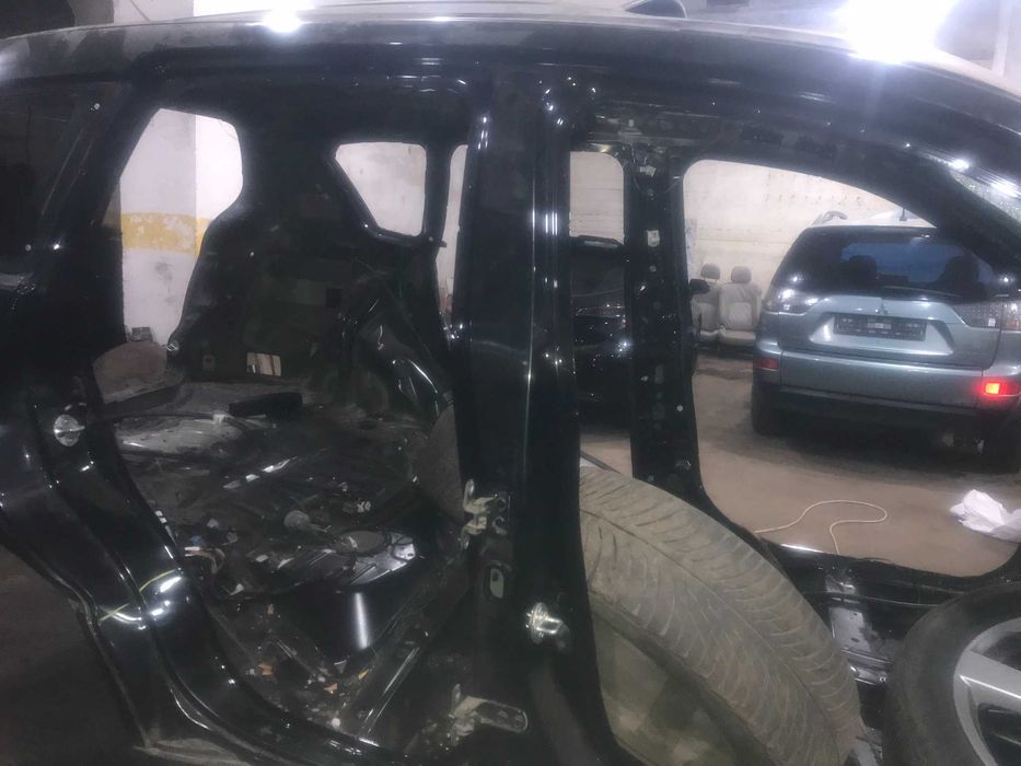 Поріг,середня стійка для Mitsubishi Outlander XL 2007-2012pp