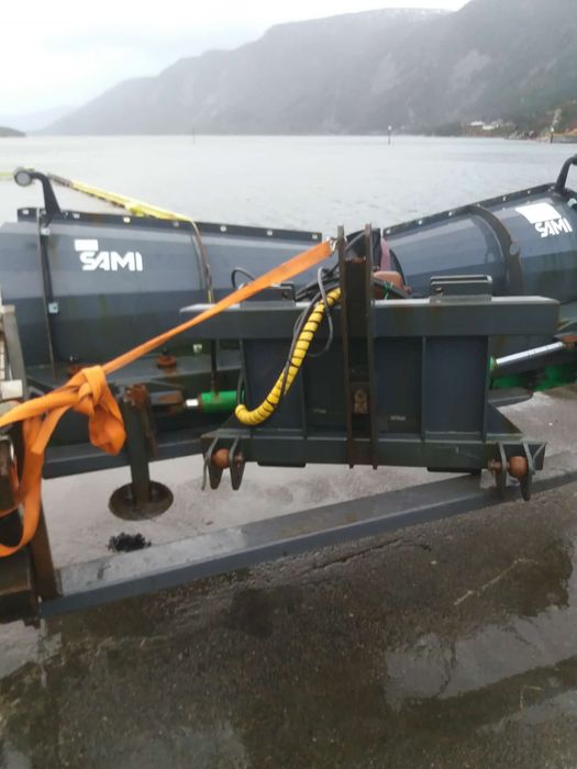 Sprzedam pług  do śniegu