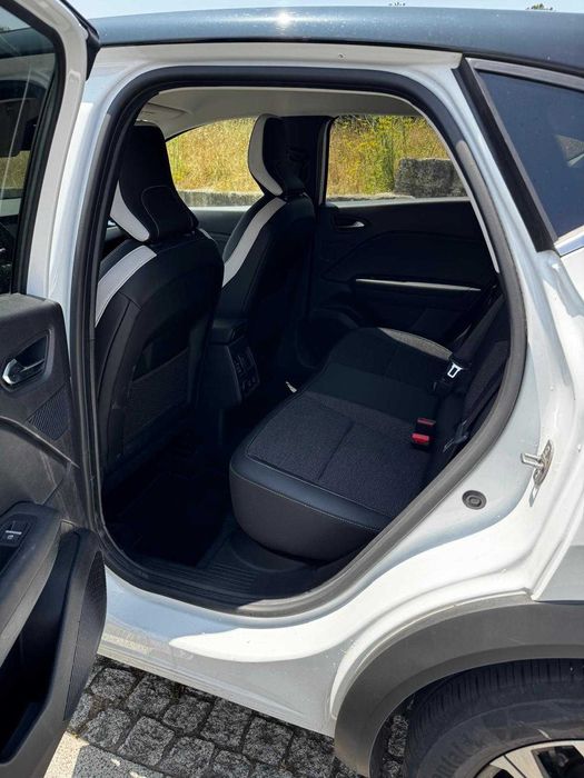 Renault Captur E-Tech Full Hybrid 145