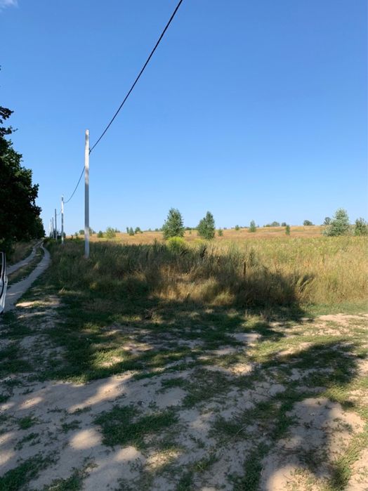 Продпжа 20 соток, гостомель. Газ рядом. Под строительства.