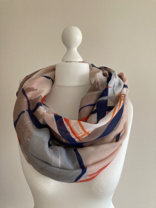 Szal wielokolorowy długi