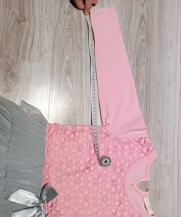 Sukienka rozmiar 122 koronka tiul