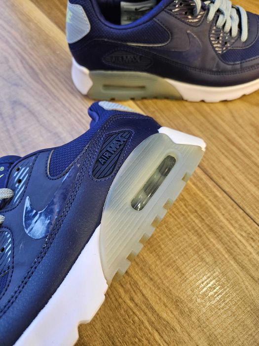 Nike Air Max 36 granat