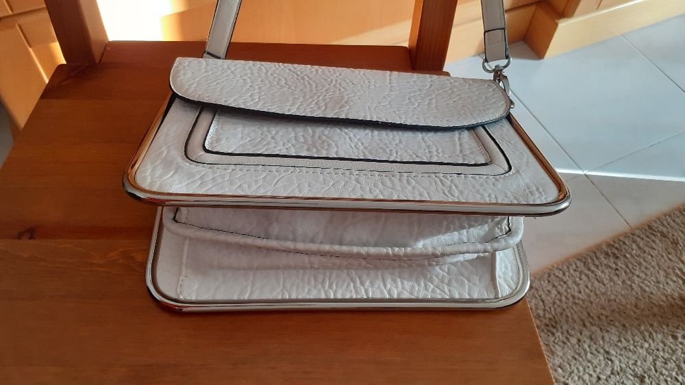 Mala branca á Tiracolo ( Parfois )