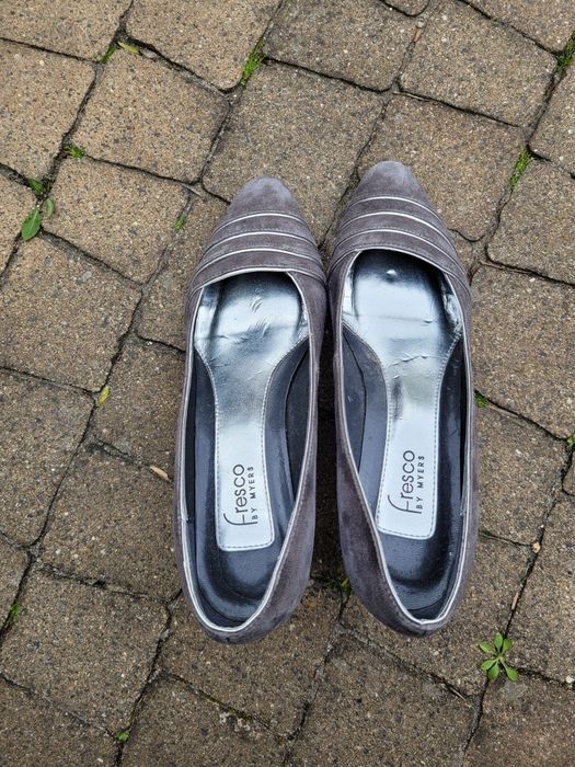 Szare buty rozmiar 37 38