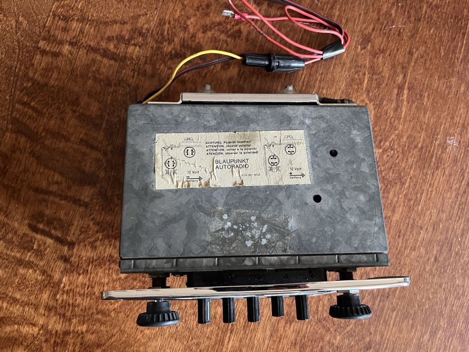 Radio samochodowe Blaupunkt Wiesbaden Automatic