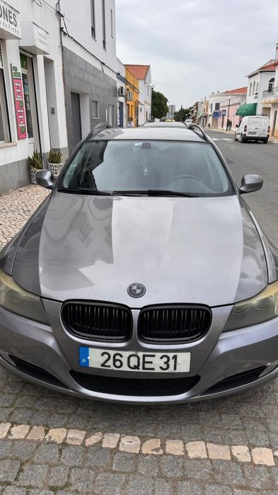 BMW 318 em ótimo estado