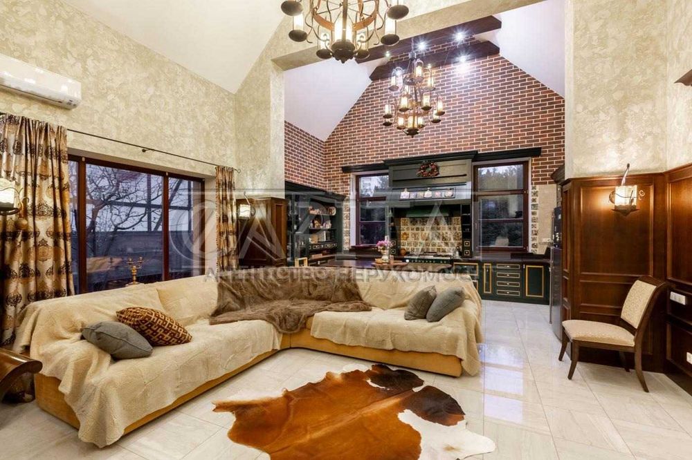 Аренда дома на ул. Днестровская КМ Бобрица-Парк