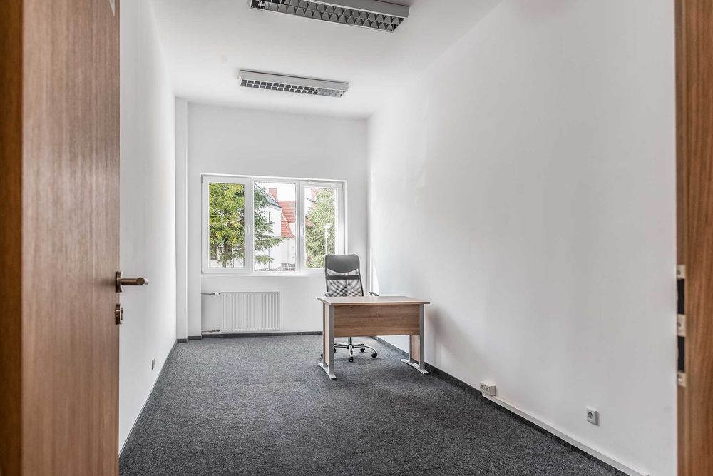 Centrum Piły, lokal biurowy do wynajęcia 18 m²