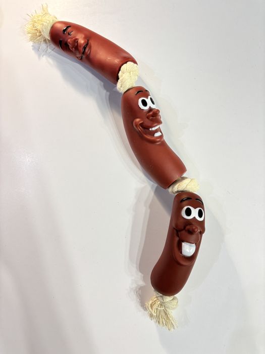 Іграшка-потягушка для собак.іграшка сосиска .Іграшка сосиска собаці