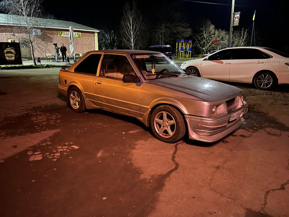 Ford Escort.