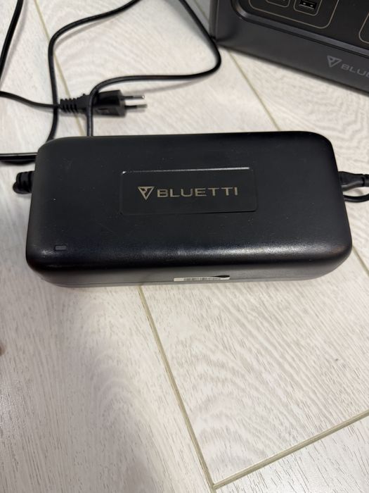 Зарядна станція Bluetti