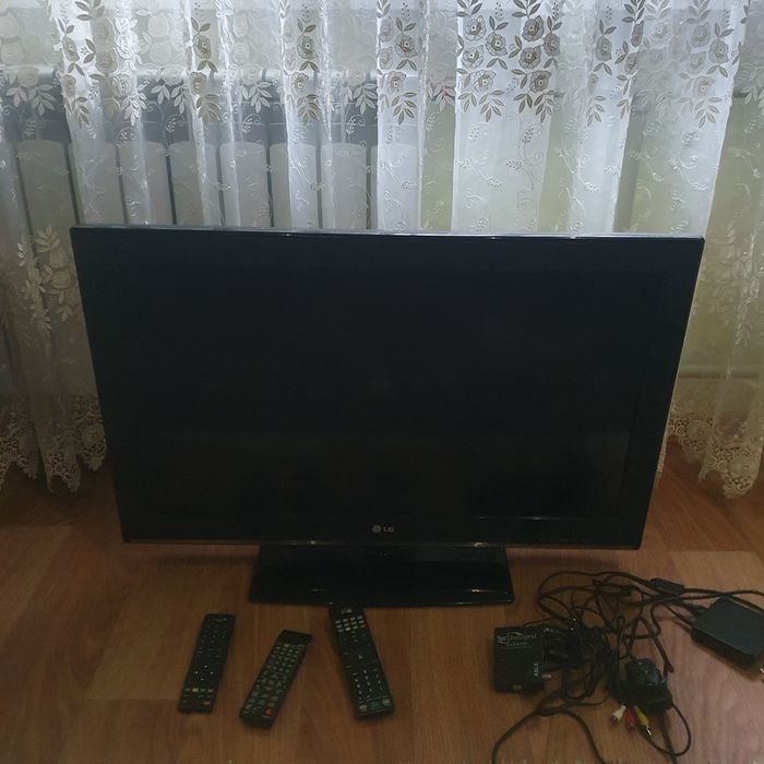 Продам телевізор LG