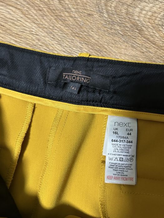 Продам штани жіночі next