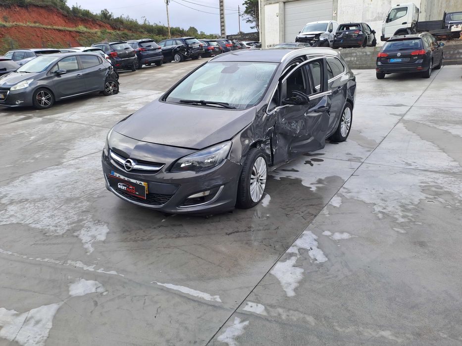 Opel Astra J Sports Tourer  1.7 CDTI Nacional, 2013