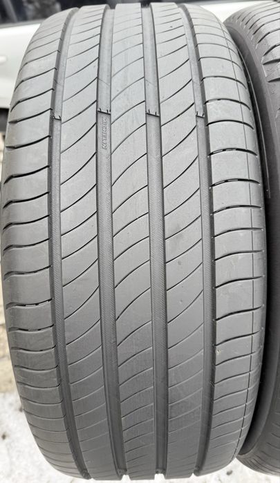 235/50 19 Michelin Primacy 4  4шт