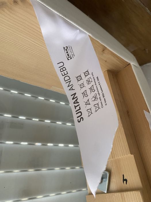 Cama Sommier SULTAN Ikea 90x200, estrado e colchao