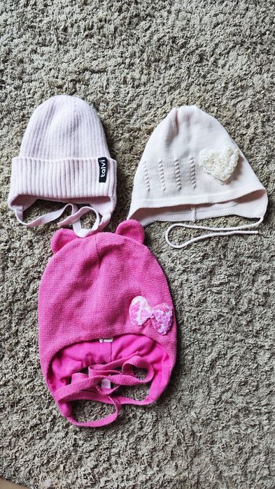 Комплект шапочок від 0 до 1