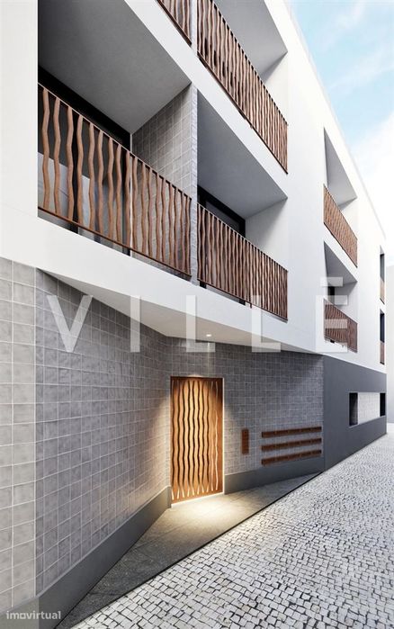 T4+1 Duplex Apartment in Aveiro