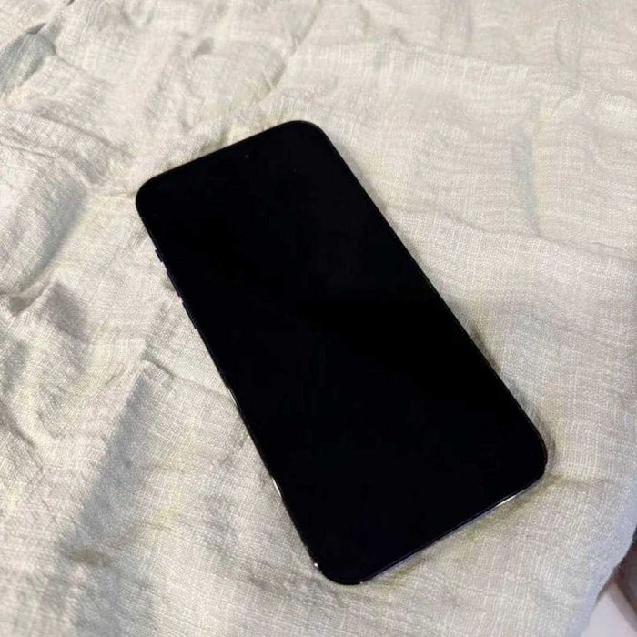 продам iPhone 14 pro max