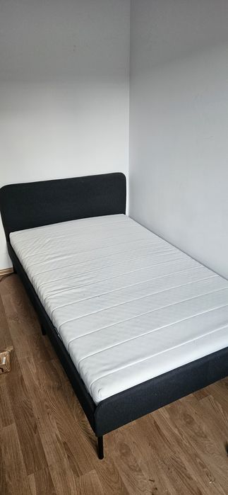 Sprzedam łóżko IKEA 120x200