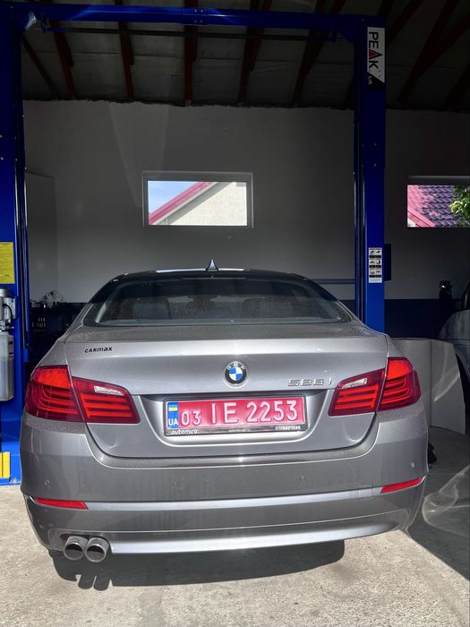 Задній бампер BMW F10 Spece Gray Metallic (А52)