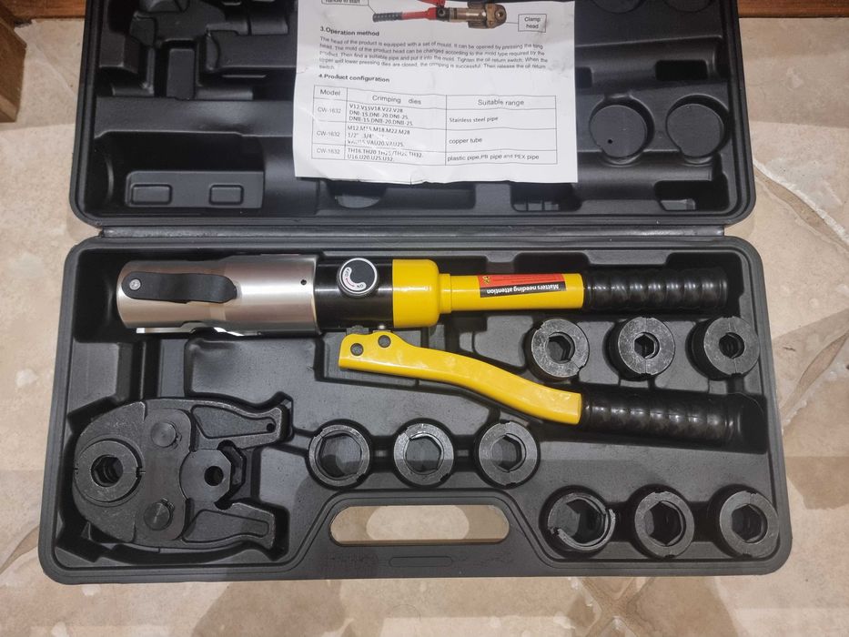 Zaciskarka hydrauliczna do rur pex i innych