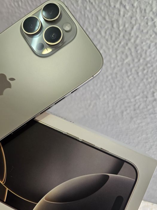 Iphone 16 pro max..256gb