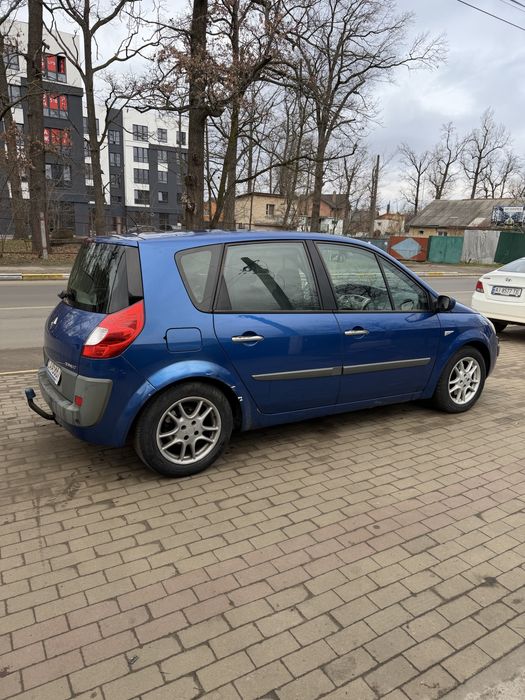 Renault Scenic 1.9 дизель механика 2007 год