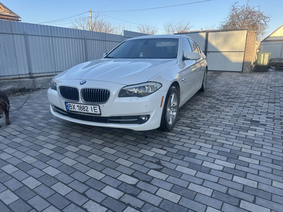 BMW 5 авто в гарному стані