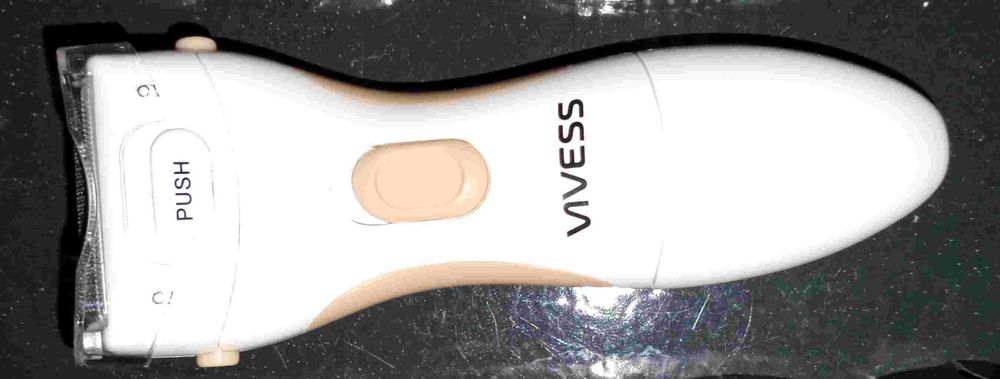 Бритва акумуляторна (DE) VIVESS DR12001SAW REWE - Zentral AG