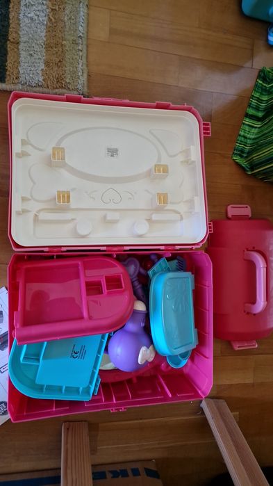 Brinquedo Mala de maquilhagem de viagem