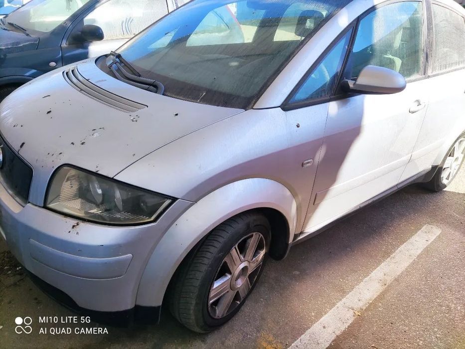 Audi A2 1.4i  ( GASOLINA ) -  Peças de mecânica e chapa