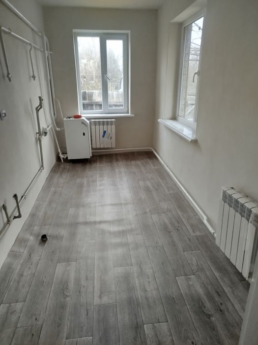 Продам дом в г. Изюм, 10 соток