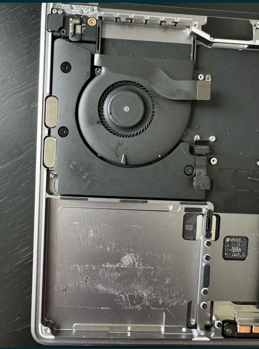 Palmrest topcase Macbook Pro A2159