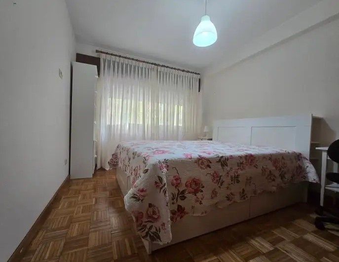 Alugo quartos em apartamento t3
