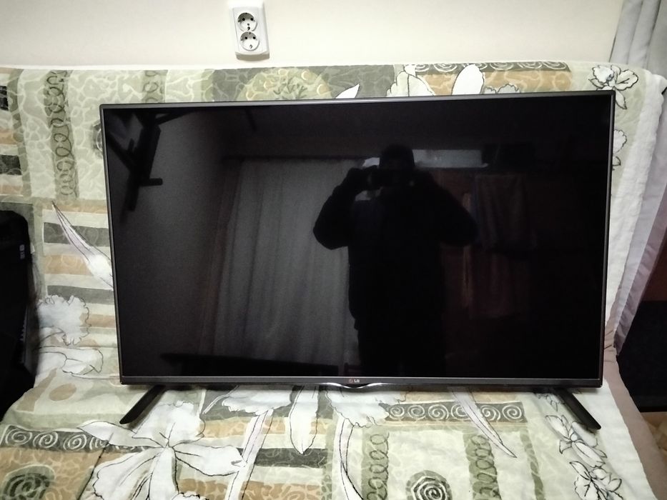 Телевизор LG 49LB 620V