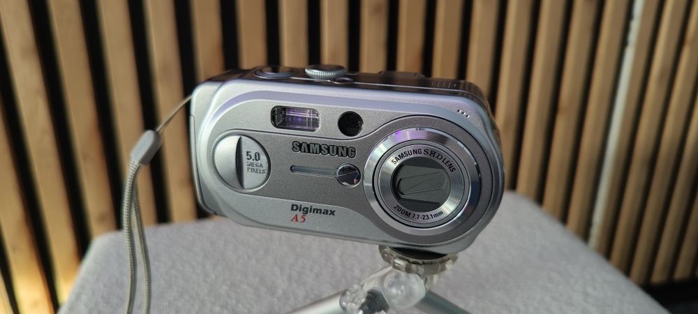 Aparat cyfrowy Samsung Digimax A5.
