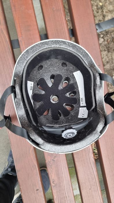 Kask sportowy disney