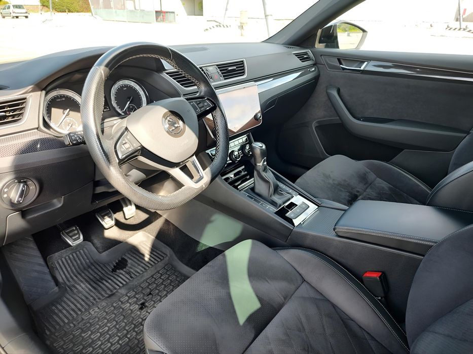 Skoda Superb 2.0 TDI Sportline