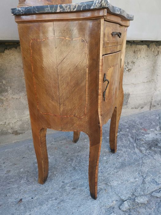 Włoskie nakastliki Roberto Brembilla, marmur, szafki nocne,transport