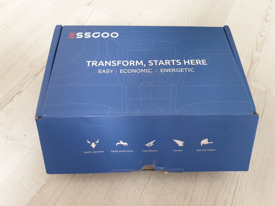 Esscoo panel multimedialny Nowy radio