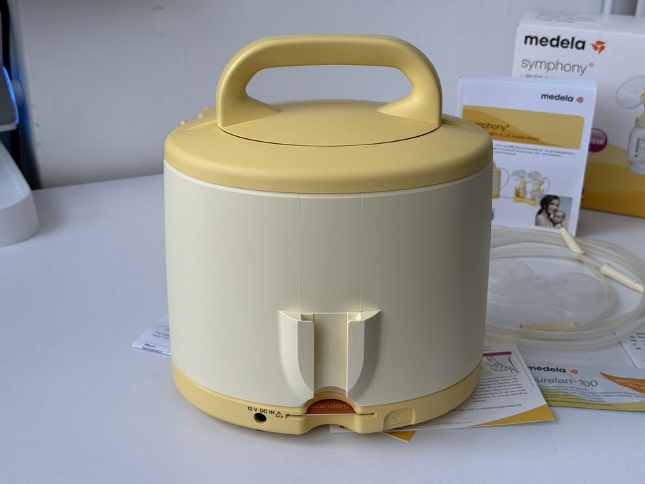 Молоковідсмоктувач Medela Symphony