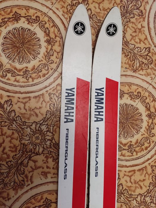 Yamaha лижі склопластикові 150