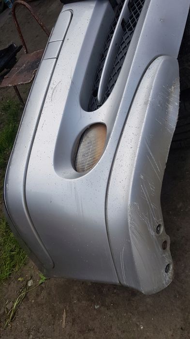 Mercedes W203 744 Zderzak Przód Halogeny Lift