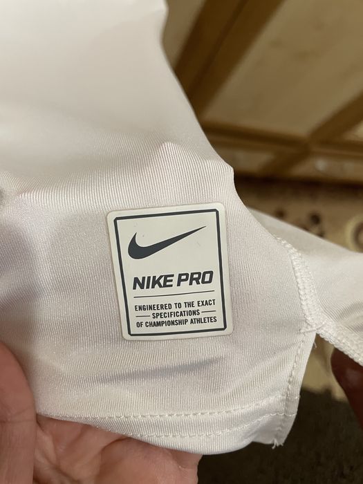 Спортивна кофта Nike Pro