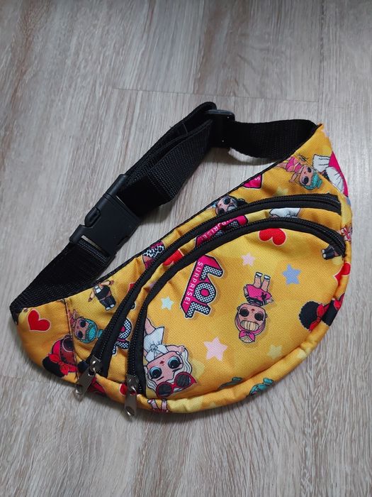 Нова!! гарна сумочка-бананка із куклами ЛОЛ!!